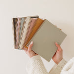Weekly Overview Planner - Ramona & Ruth 